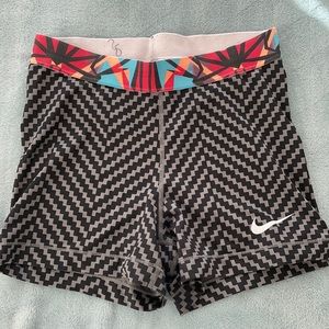 Printed Nike Pro Shorts Size M